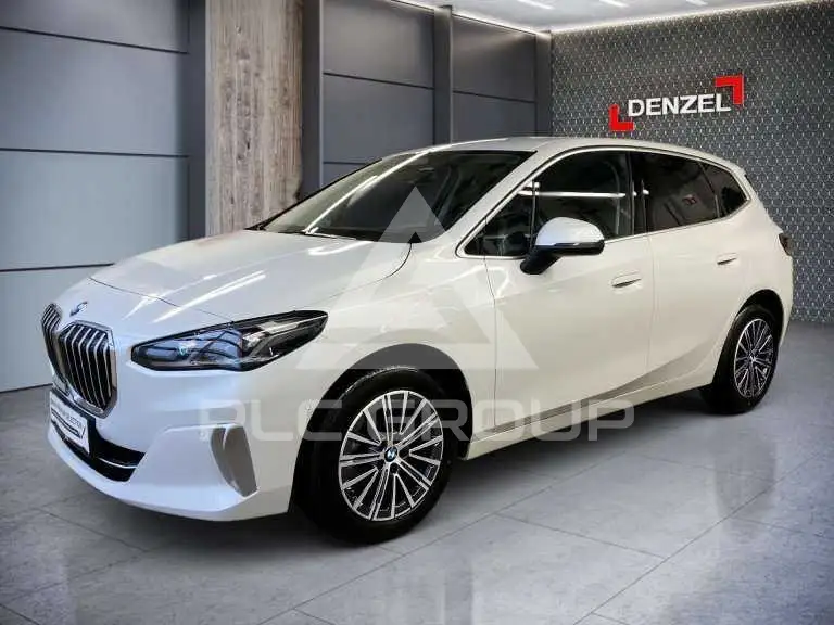2024 BMW 218