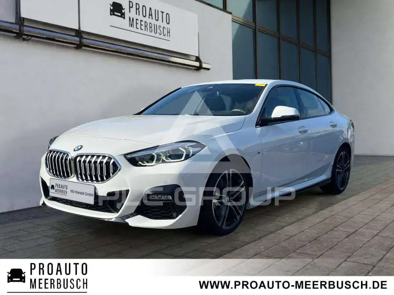 2024 BMW 218