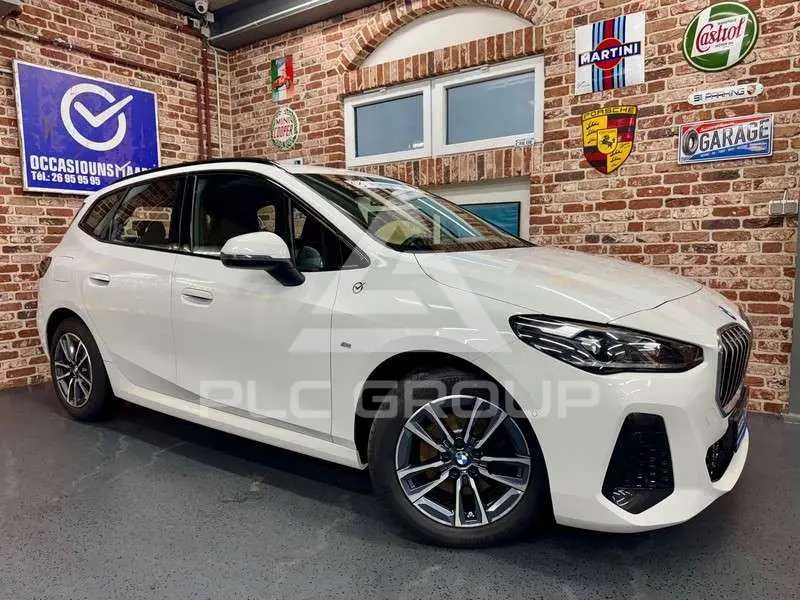 2024 BMW 218