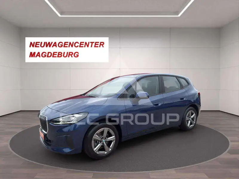 2024 BMW 218