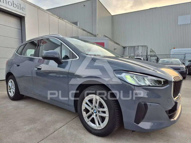 2024 BMW 218