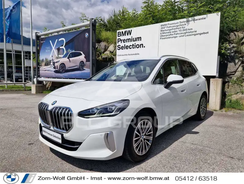 2024 BMW 218