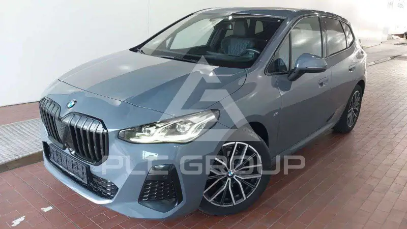 2024 BMW 218