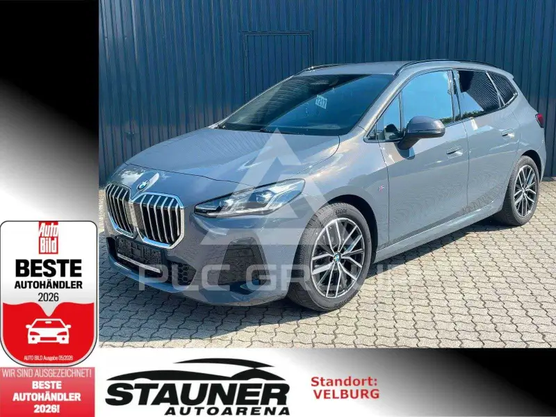 2024 BMW 218