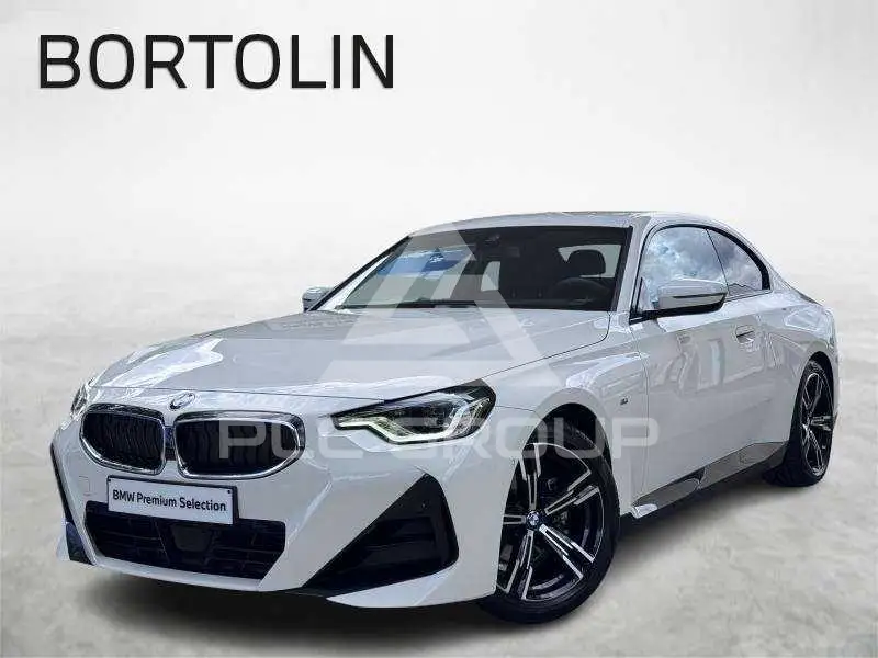 2024 BMW 218