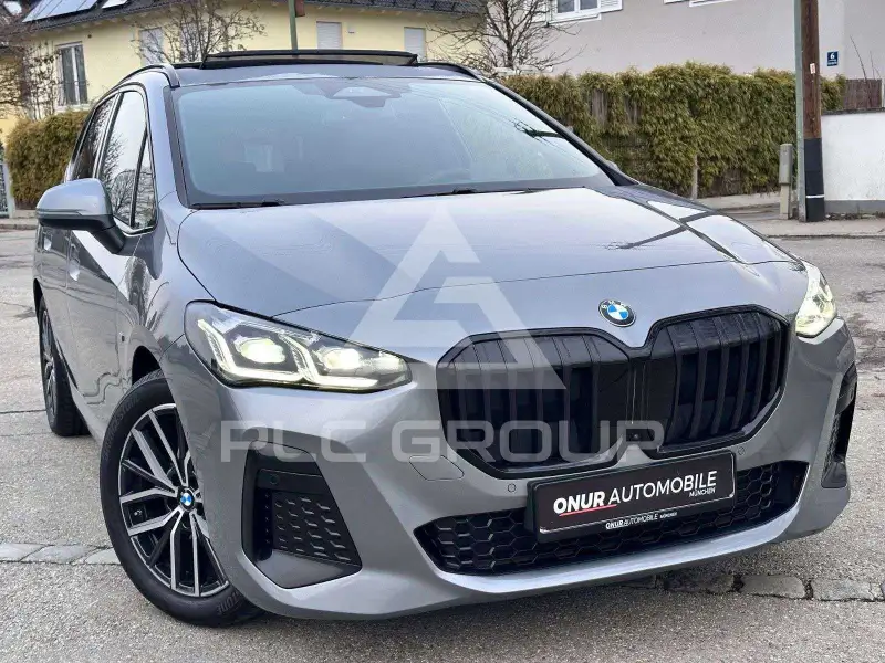 2024 BMW 218
