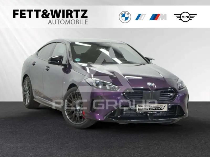 2024 BMW 235