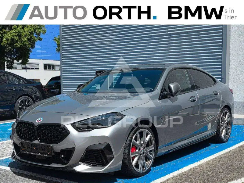 2024 BMW 235