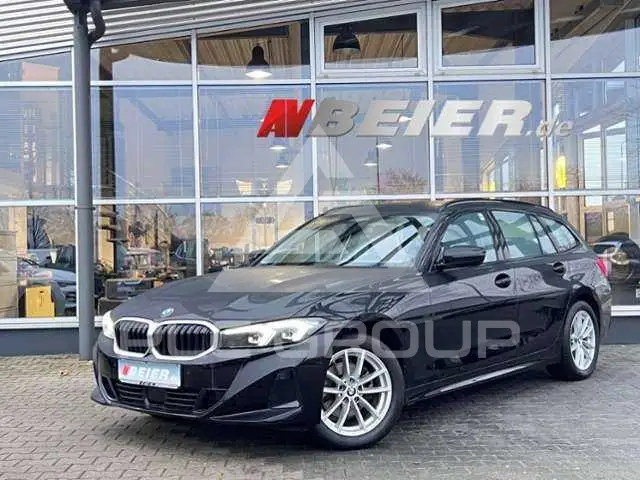 2024 BMW 320