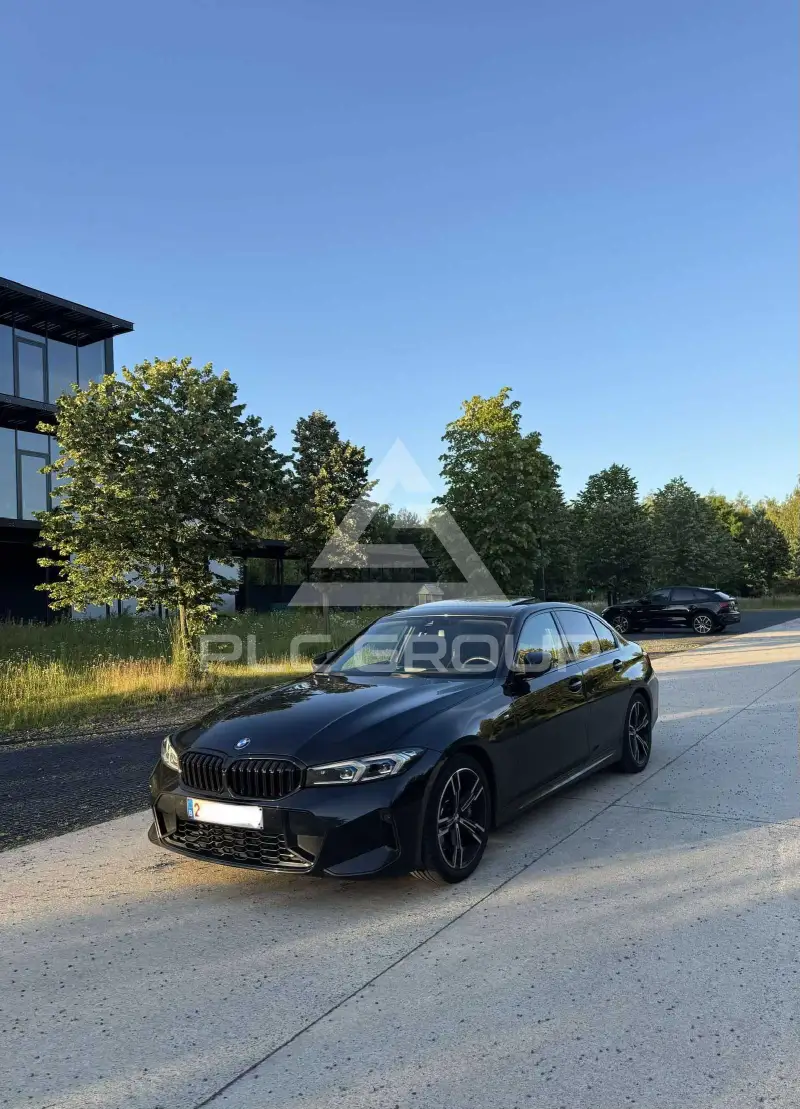 2024 BMW 320