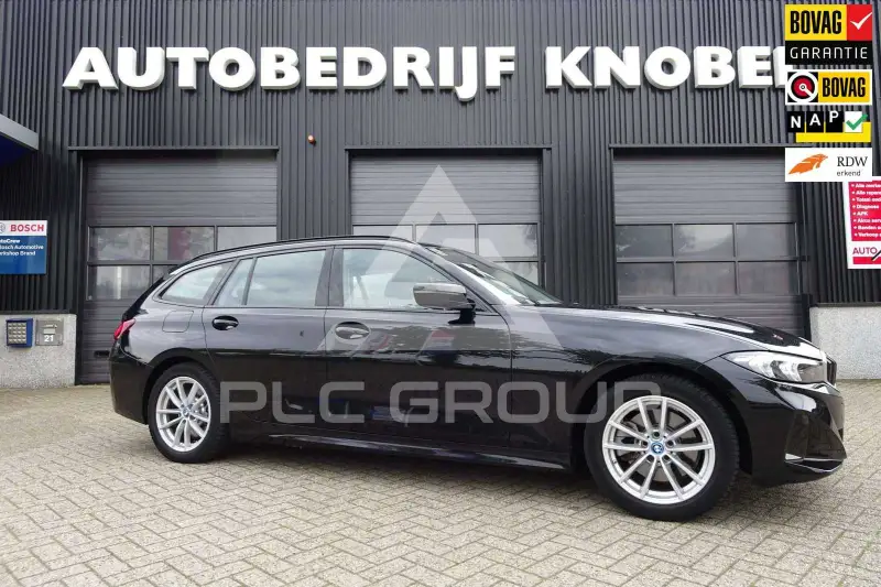 2024 BMW 320