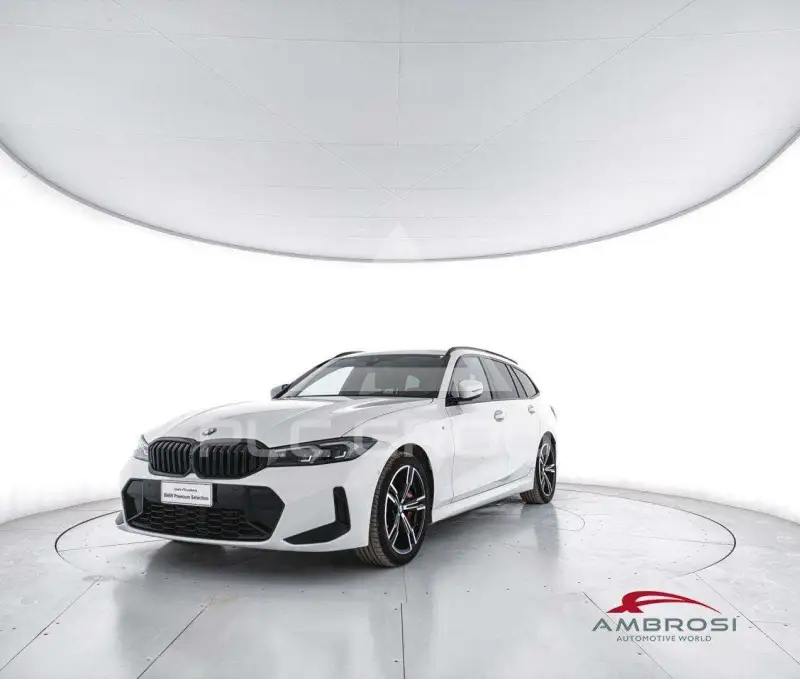 2024 BMW 320