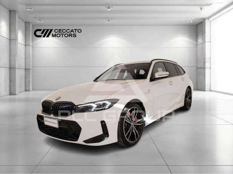 2024 BMW 320