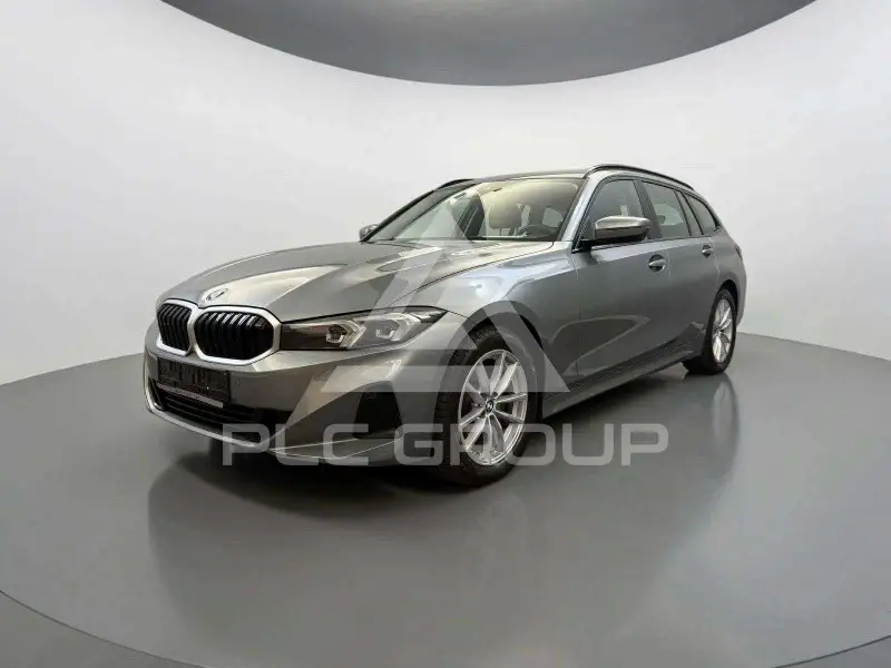 2024 BMW 320