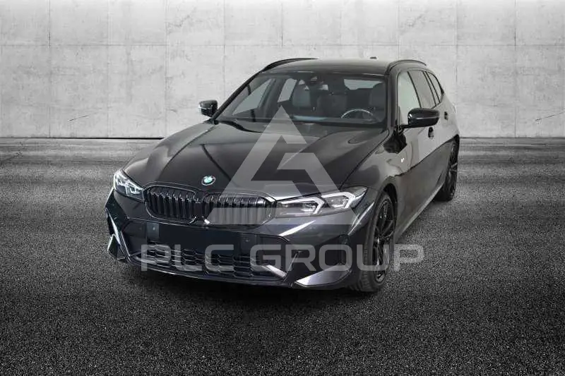 2024 BMW 320