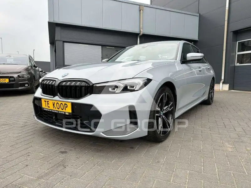2024 BMW 320