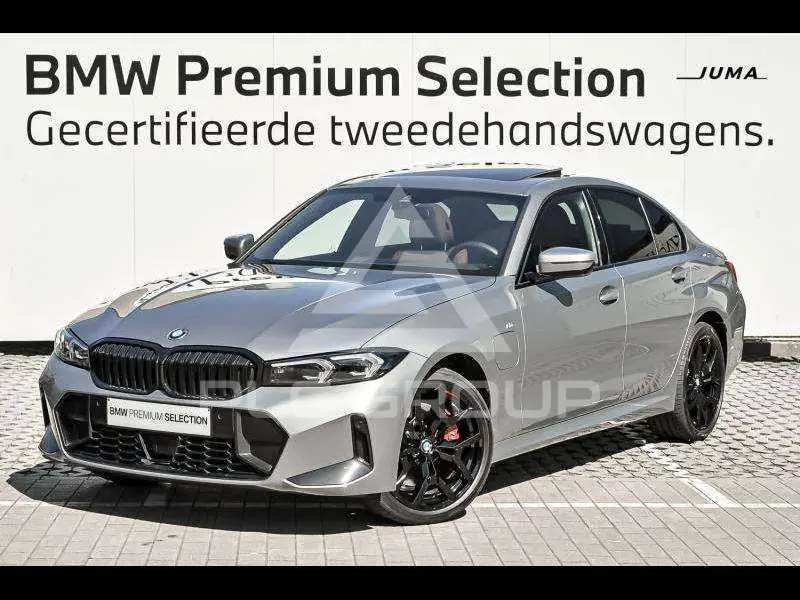 2024 BMW 330