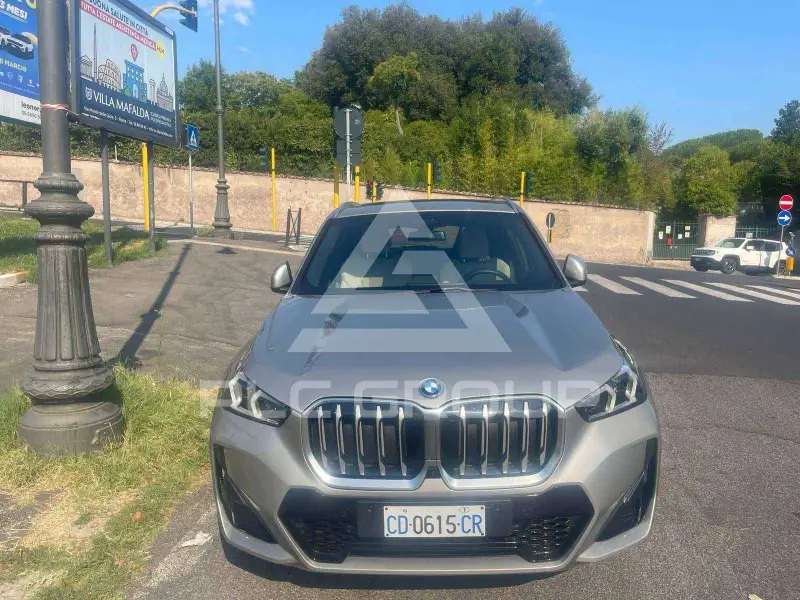 2024 BMW X1