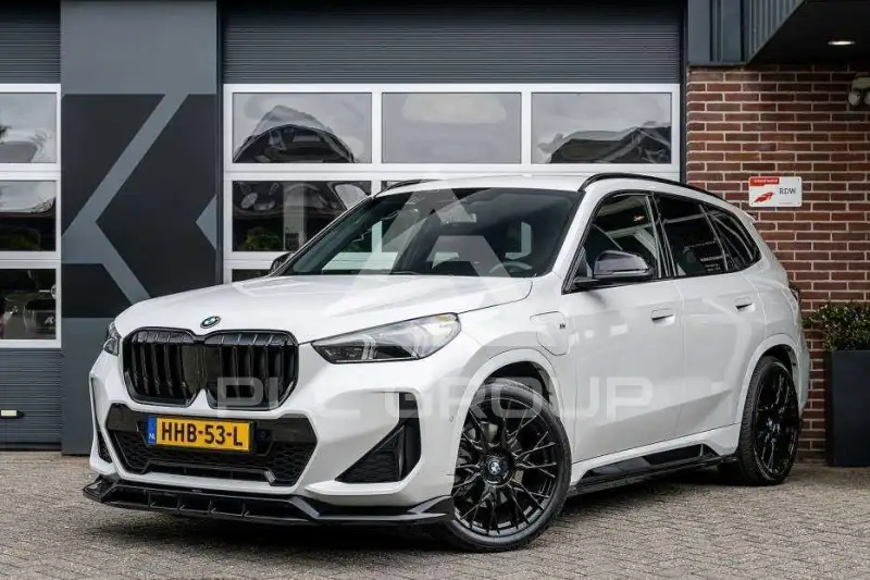 2024 BMW X1