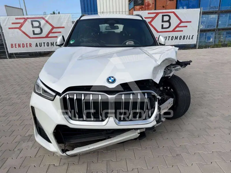 2024 BMW X1
