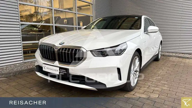 2024 BMW 550