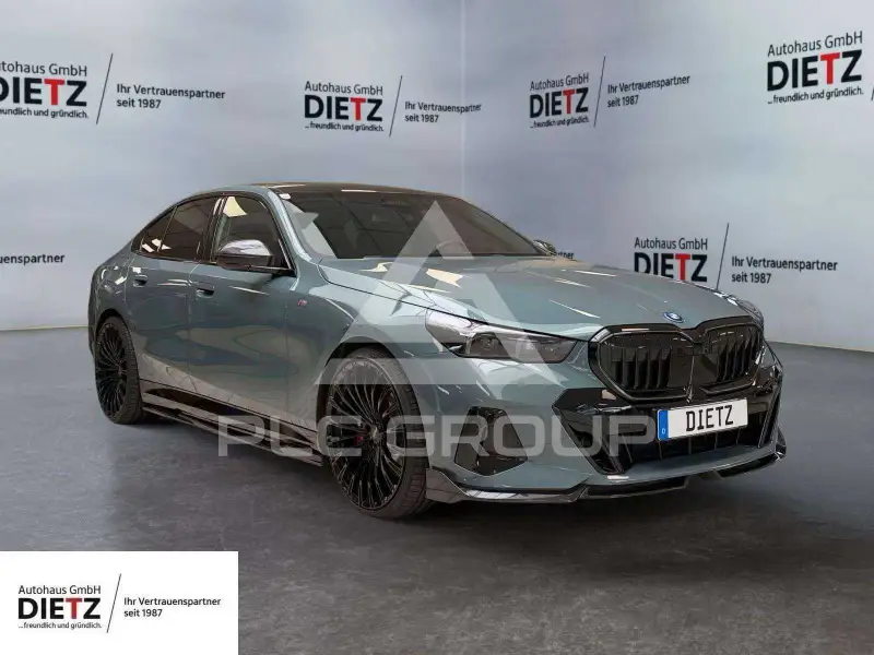2024 BMW 550