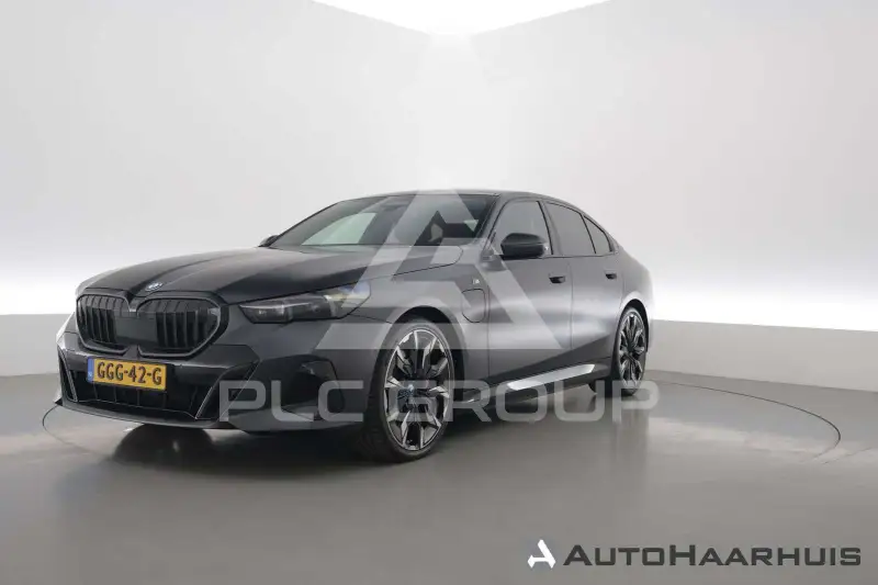 2024 BMW 550