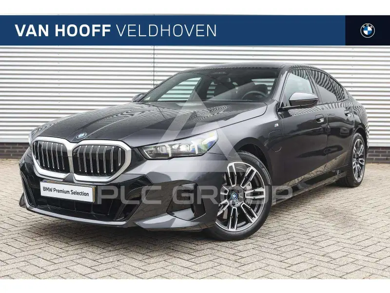 2024 BMW 550