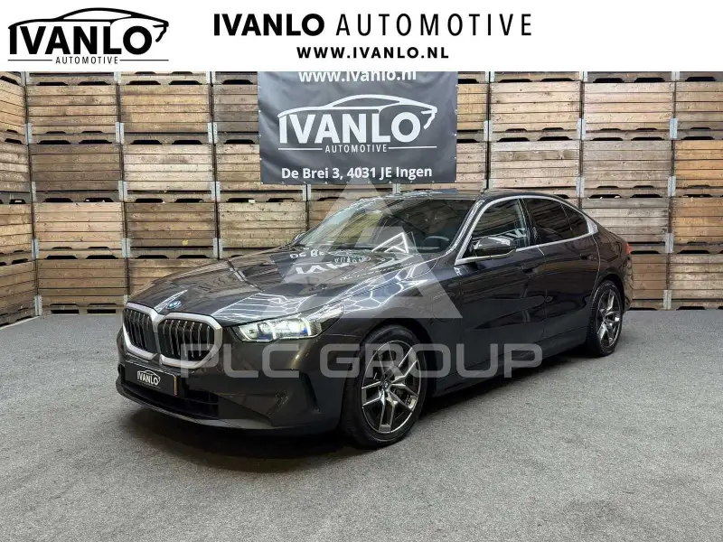 2024 BMW 550