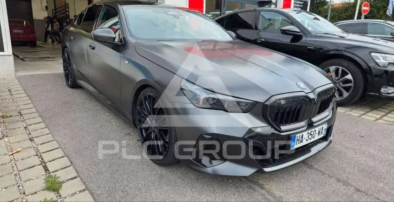 2024 BMW 550