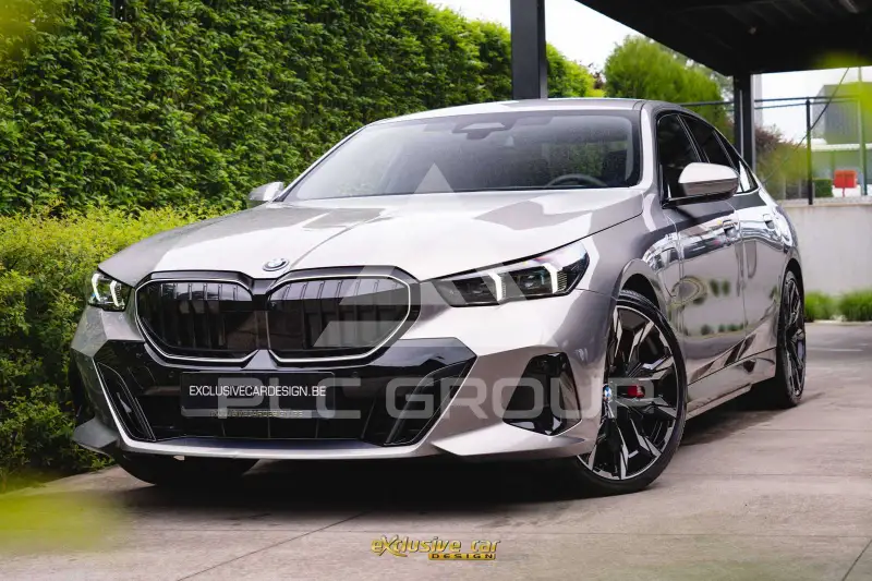 2024 BMW 550
