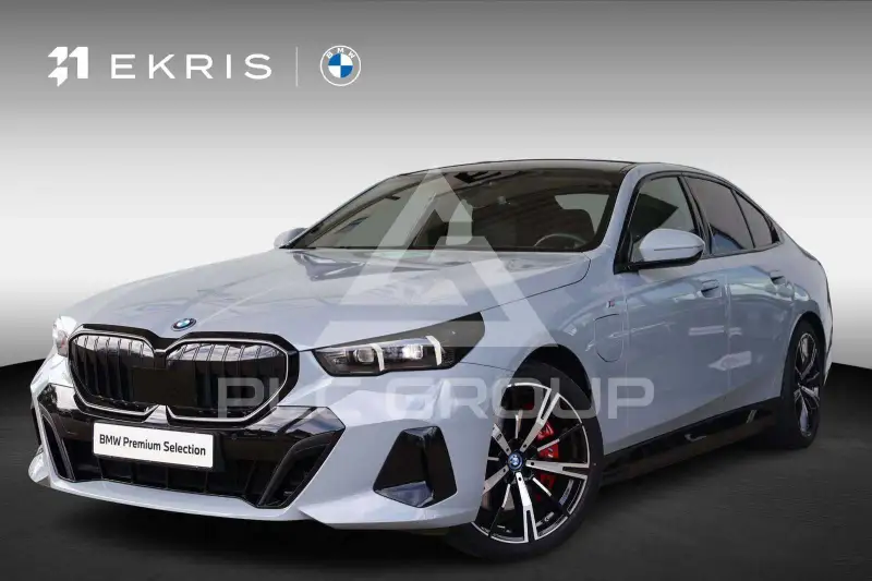 2024 BMW 550