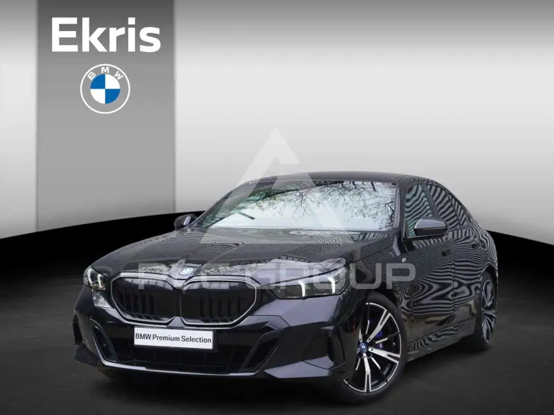 2024 BMW 550