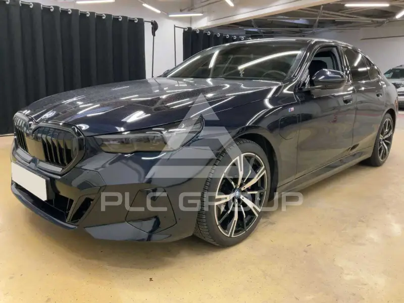 2024 BMW 550