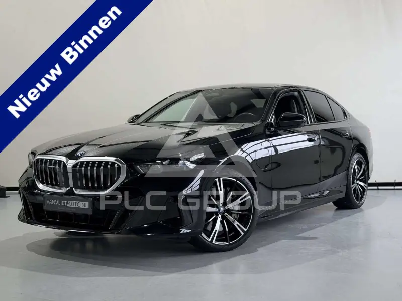 2024 BMW 550