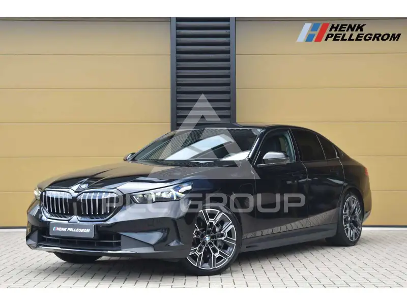 2024 BMW 550