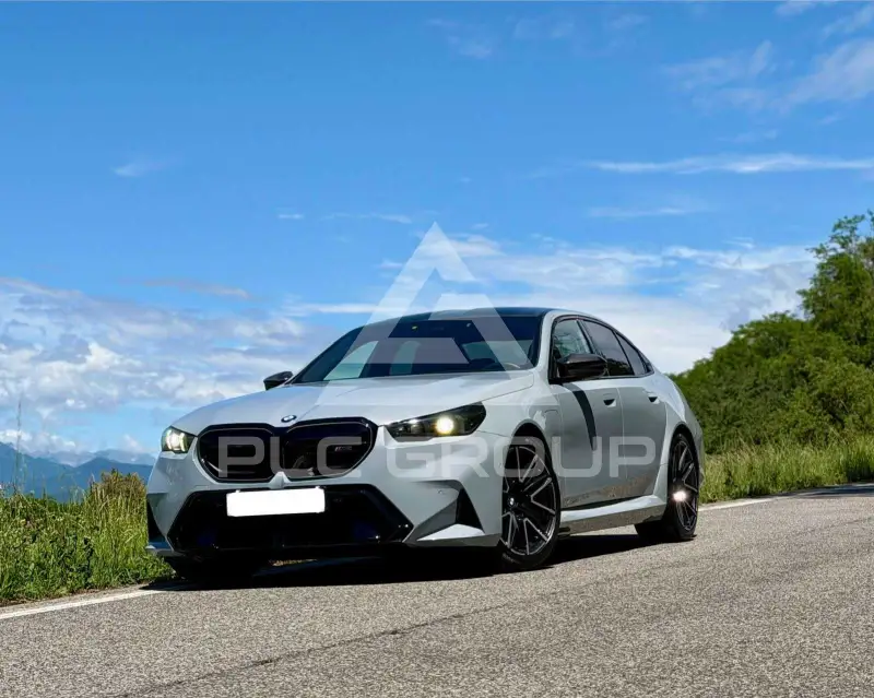 2024 BMW M5