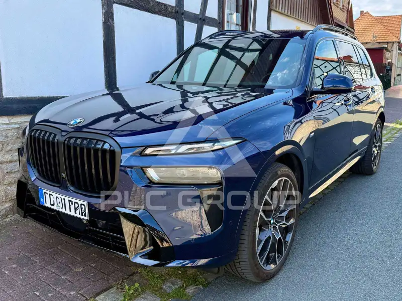 2024 BMW X7