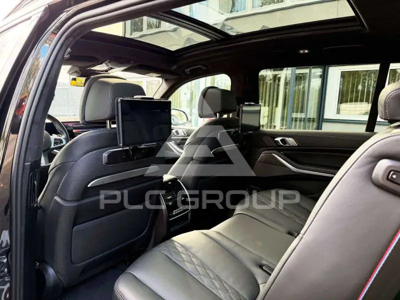 2024 BMW X7