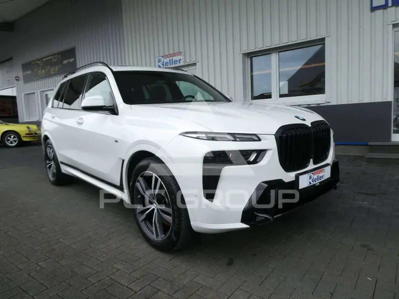 2024 BMW X7
