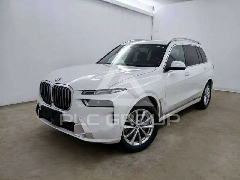 2024 BMW X7