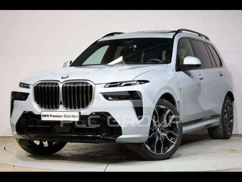 2024 BMW X7