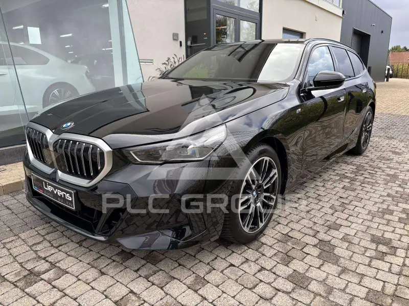 2024 BMW 520