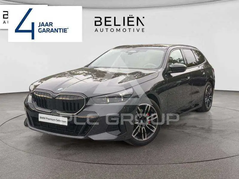 2024 BMW 520