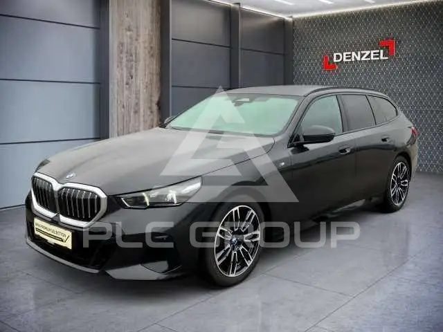 2024 BMW 520
