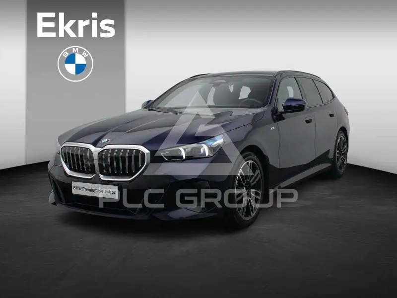 2024 BMW 520