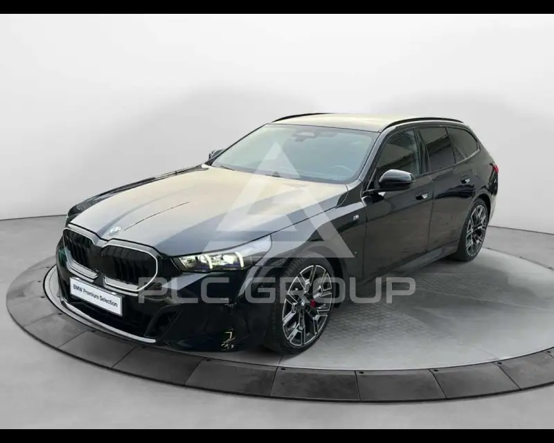 2024 BMW 520