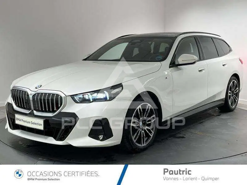 2024 BMW 520