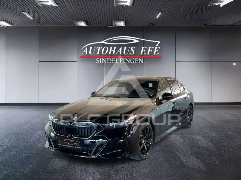 2024 BMW 520