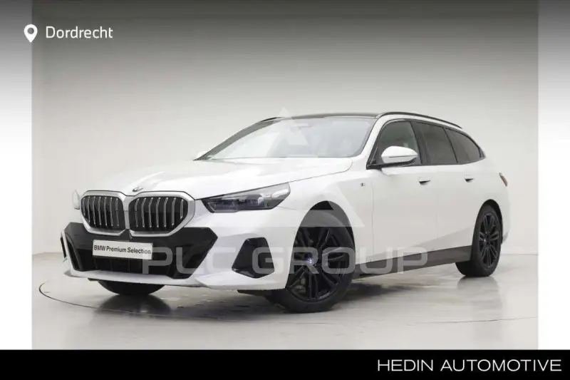 2024 BMW 520